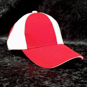 Huyu Cap New One Size Velcro Back Never Worn